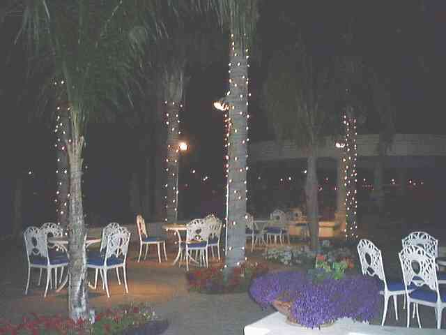 shabpat.jpg (19489 bytes)